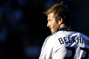 汉堡球队客场虽负，仍然确保德甲保级，汉堡球队客场虽负,仍然确保德甲保级