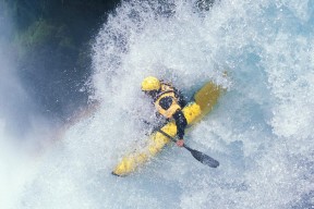赫塔费主场2-0战胜马略卡，取得胜利，赫塔费主帅